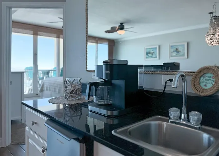 San Carlos 501-high-end Luxury-beachfront-2 Free Chairs Wumbrella Apartment