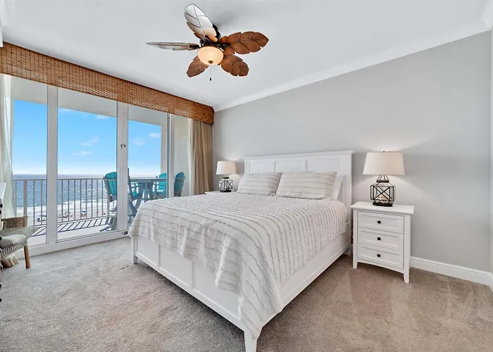 Apartment San Carlos 501-high-end Luxury-beachfront-2 Free Chairs Wumbrella